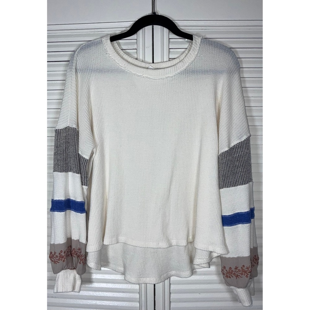 By Together Women White Waffle Knit‎ Thermal Top Embroidered Sleeve Small Boho